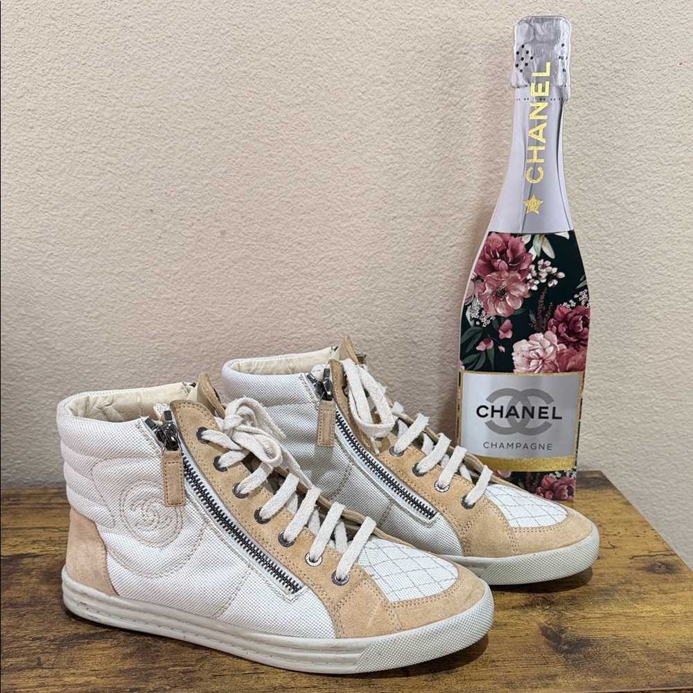 CHANEL Women's White and Tan Sneakers